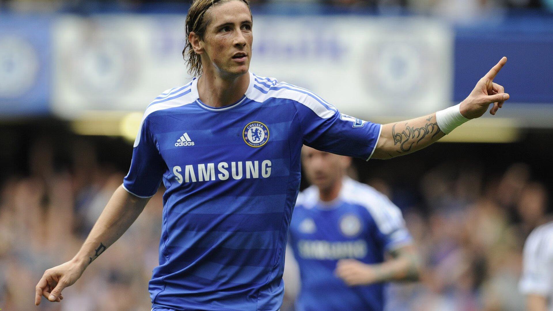 英雄联盟全球总决赛,巅峰对决引爆电竞热潮_爱电脑版