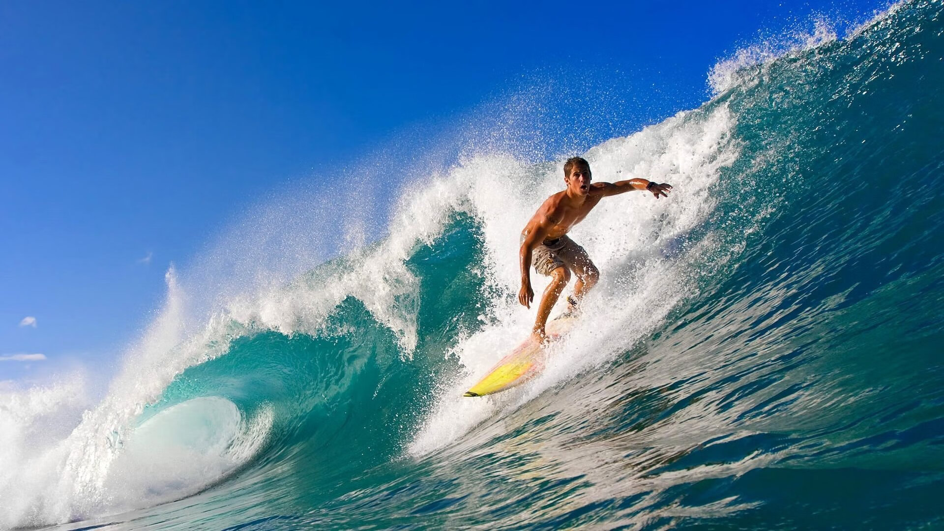 中国冰壶队世锦赛表现亮眼 新生代选手展现强劲潜力